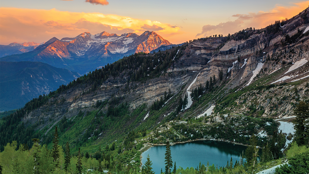 Wasatch Sunset Lake in the Rocky Mountains near Park City, Utah, a Marriott Vacation Club destination