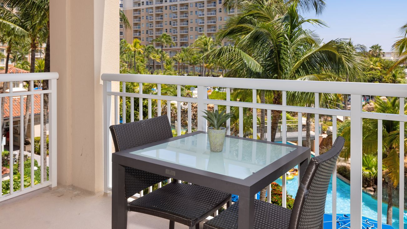 ac-one-or-two-bedroom-villa-garden-balcony-interior-photo
