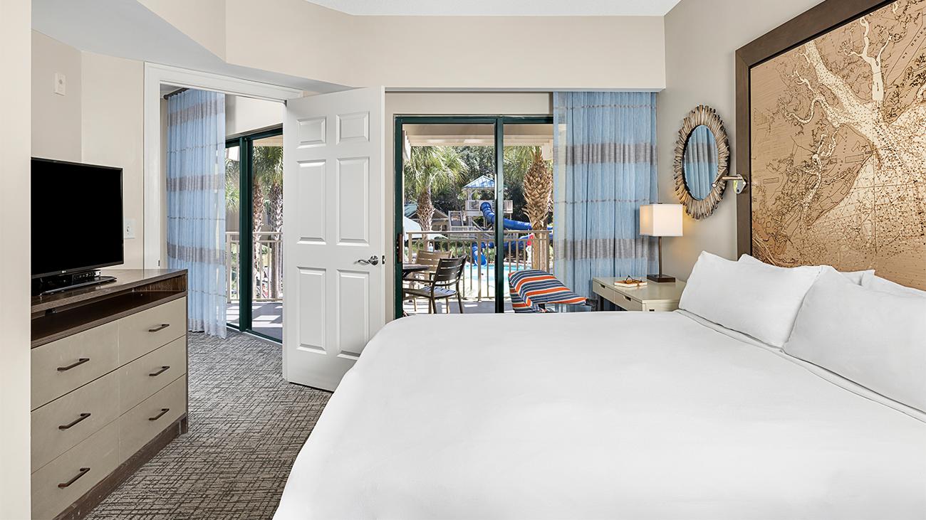 bb-two-bedroom-garden-master-bedroom-interior-photo