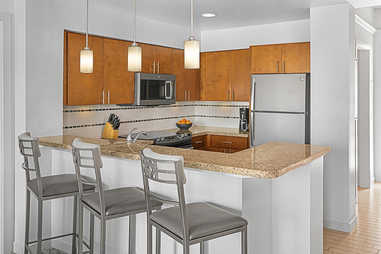 ds-one--or-two-bedroom-kitchen-interior-photo
