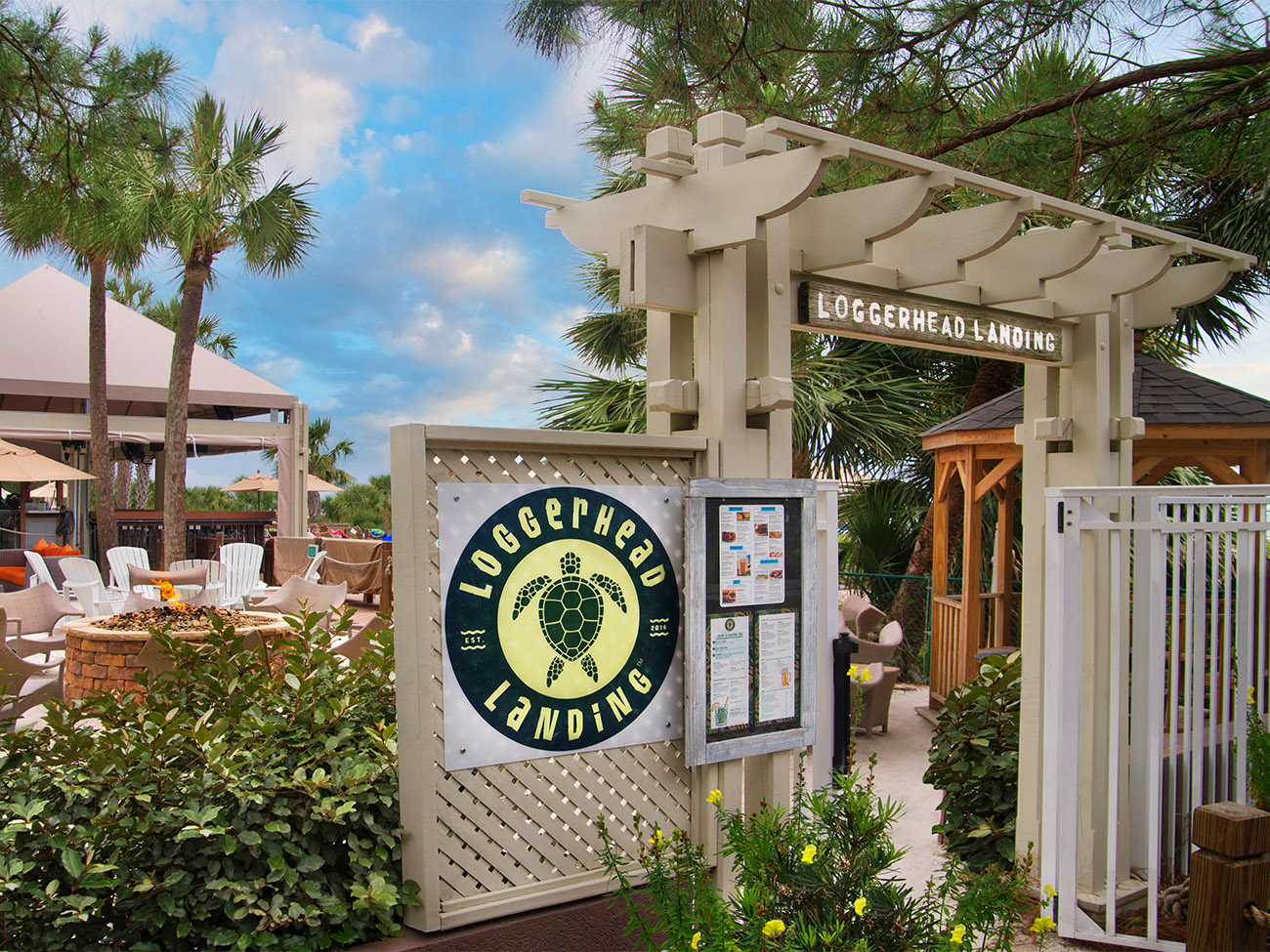 Loggerhead Landing Oceanfront Bar and Grille (Seasonal)