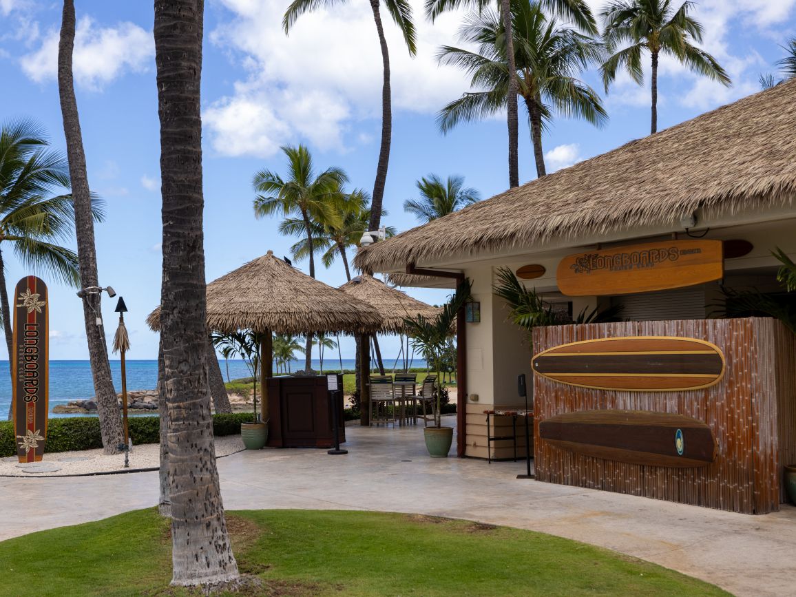 Longboards Bar & Grill