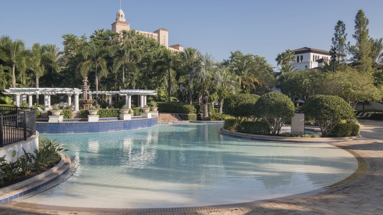 Outdoor Pool - Plaza d'Acqua