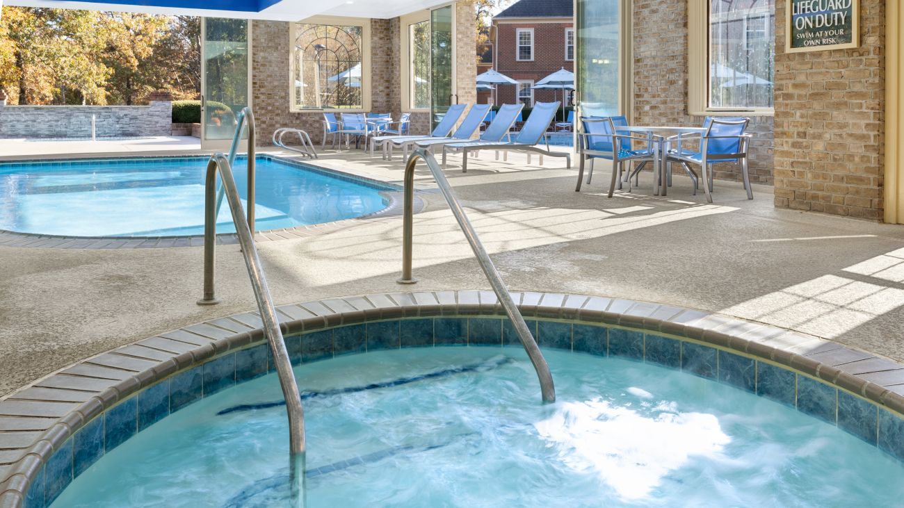 Indoor Pool & Whirlpool Spa