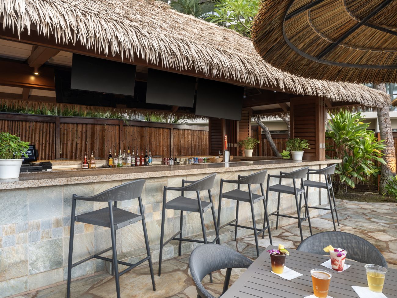 Makai Tiki Bar