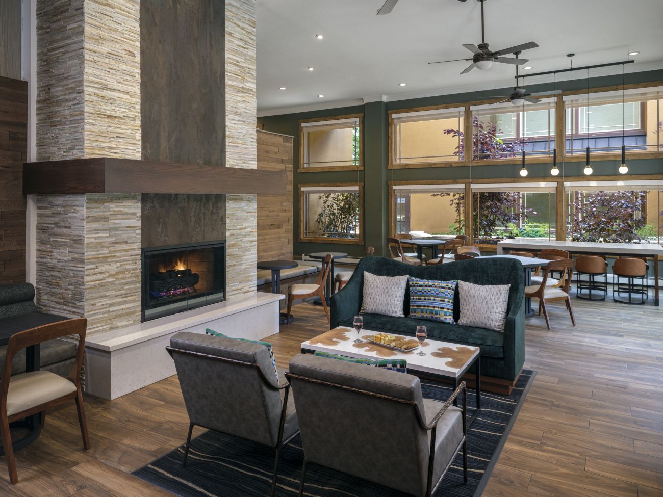 Fireside Lounge