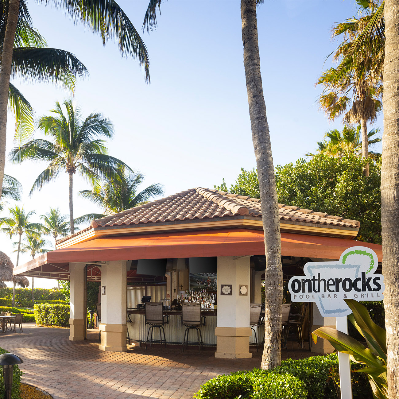 On the Rocks Poolbar & Grill