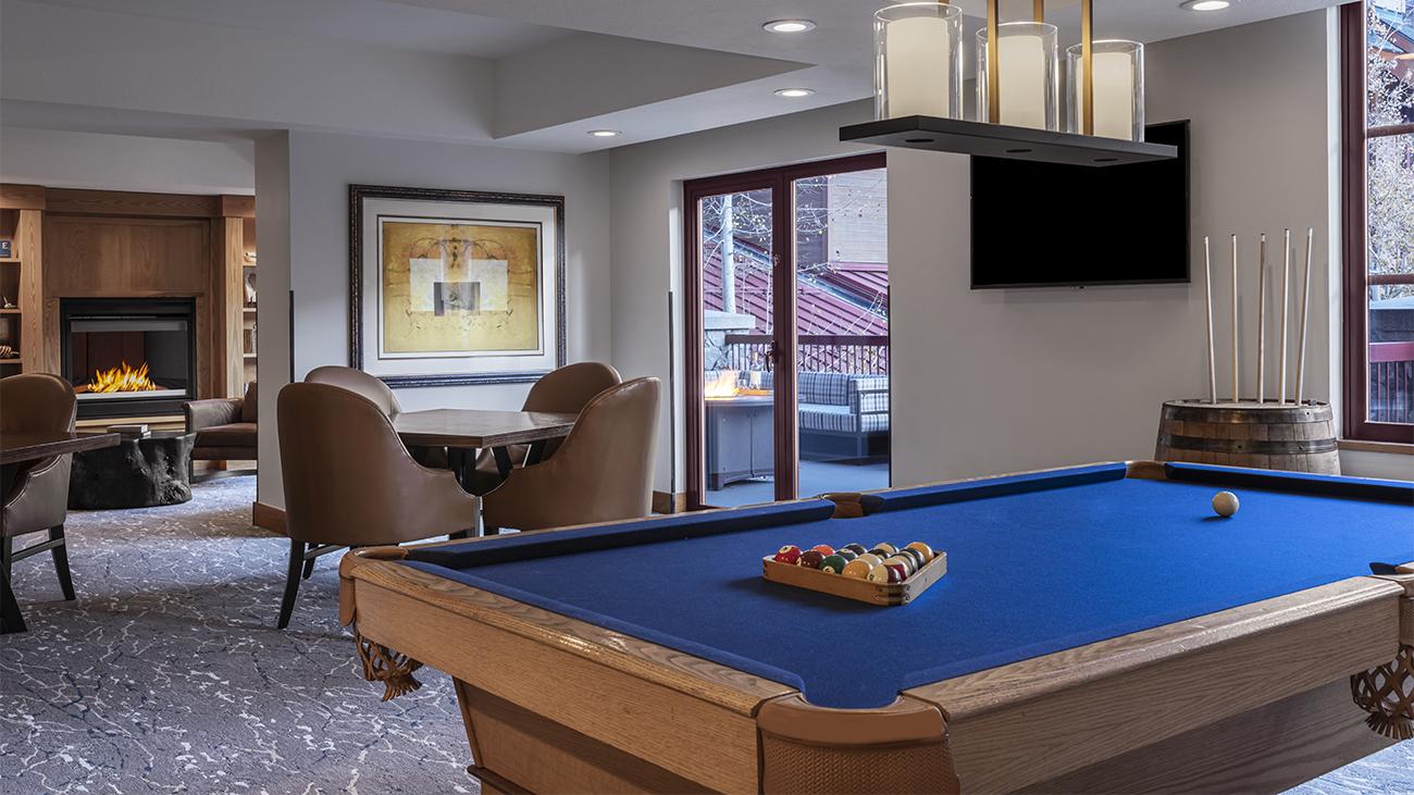 Owners' Lounge