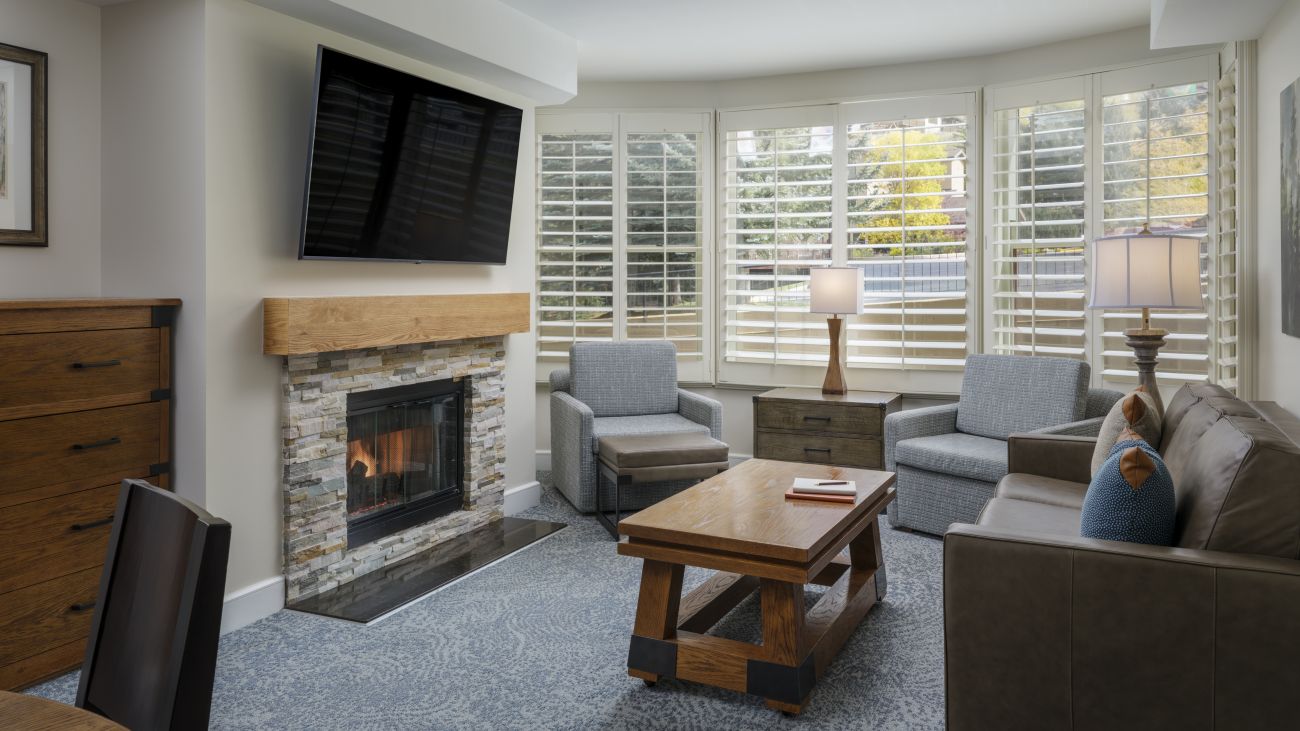 2-Bedroom Villa Living Room and Dining Room