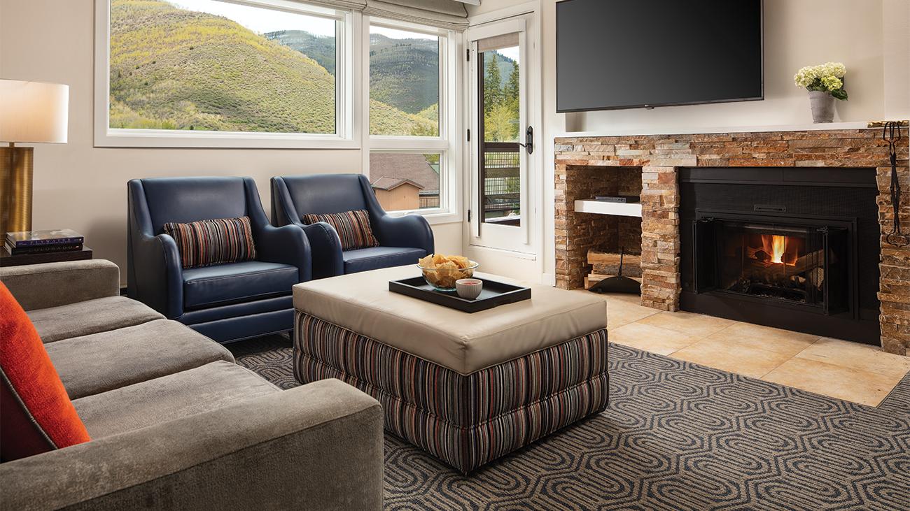 1-Bedroom Living Room