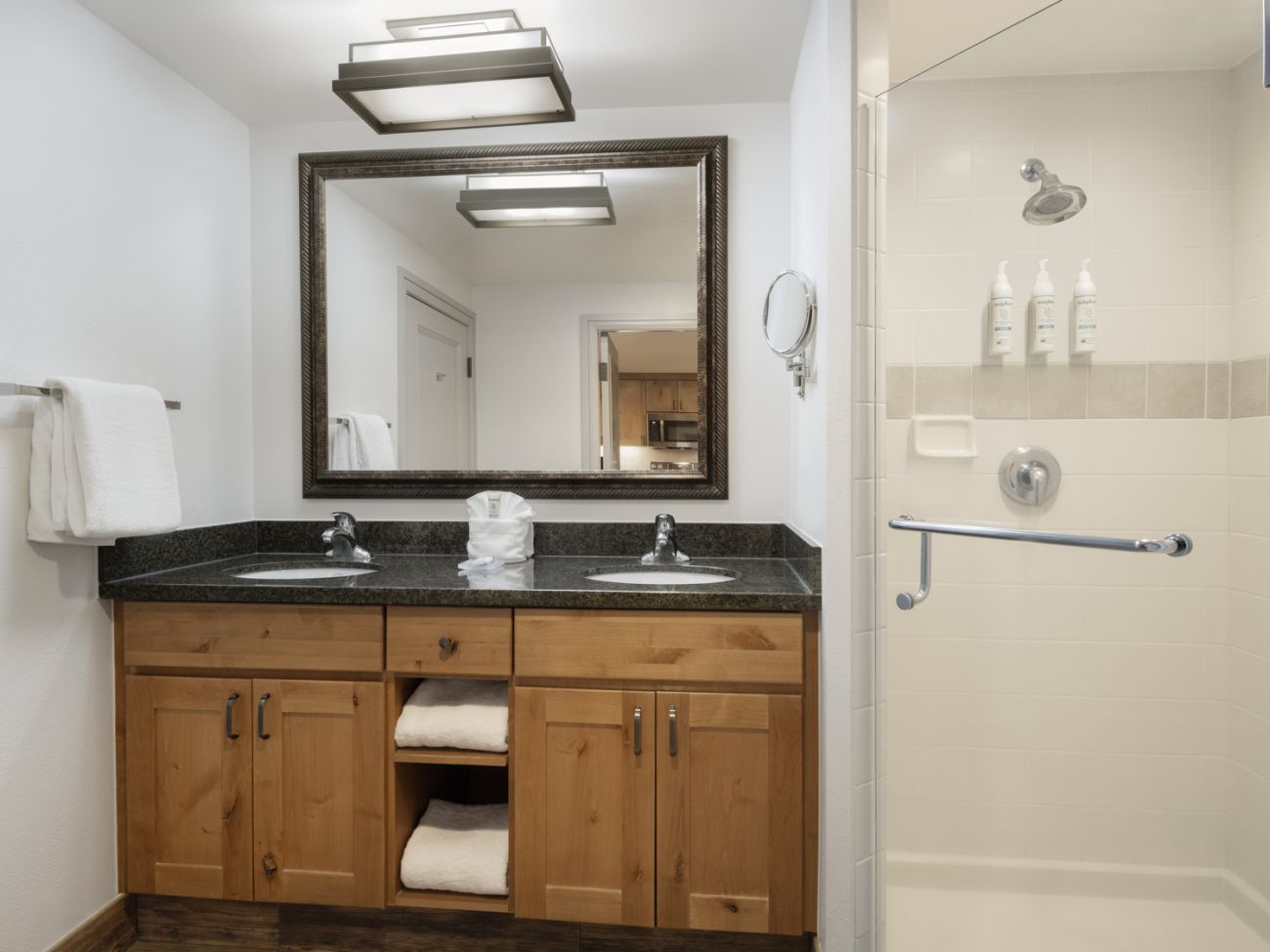 tl-one-two-bedroom-villa-bathroom-interior-photo