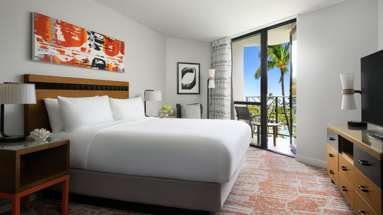 wk-one-and-two-bedroom-primary-bedroom,-island-view,-interior-photo