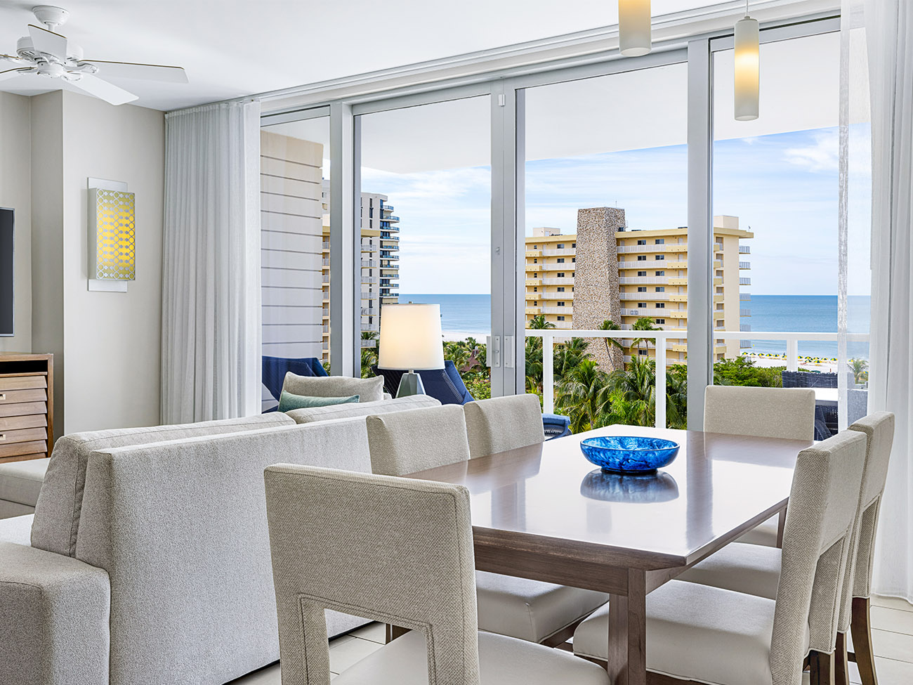 za-two-three-bed-poolside-high-dining-room-interior-photo