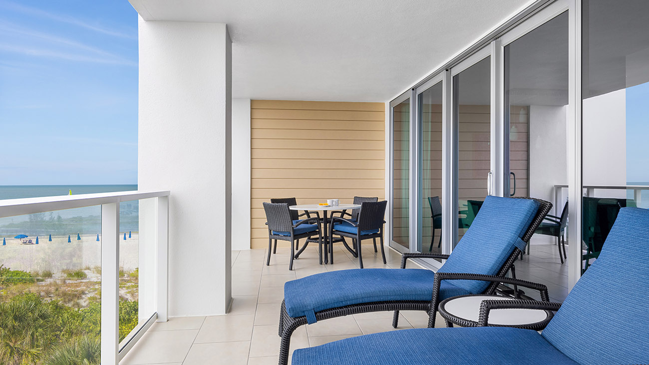 za-two-bedroom-gulf-front-villa-balcony-interior-photo