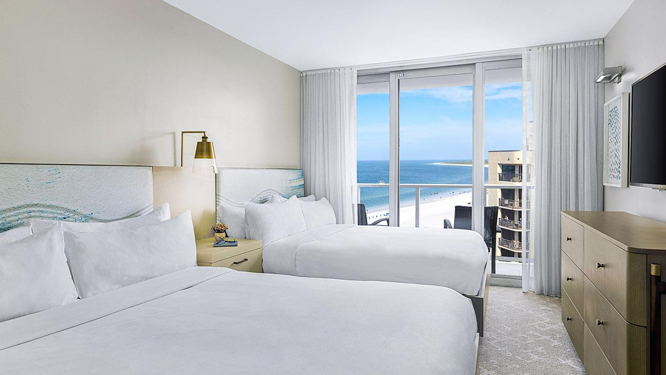 za-two-bedroom-gulf-view-guest-bedroom-interior-photo