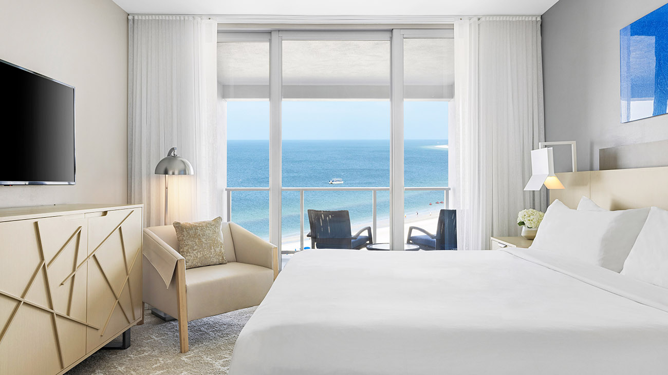 za-two-bedroom-gulf-side-villa-primary-bedroom-interior-photo