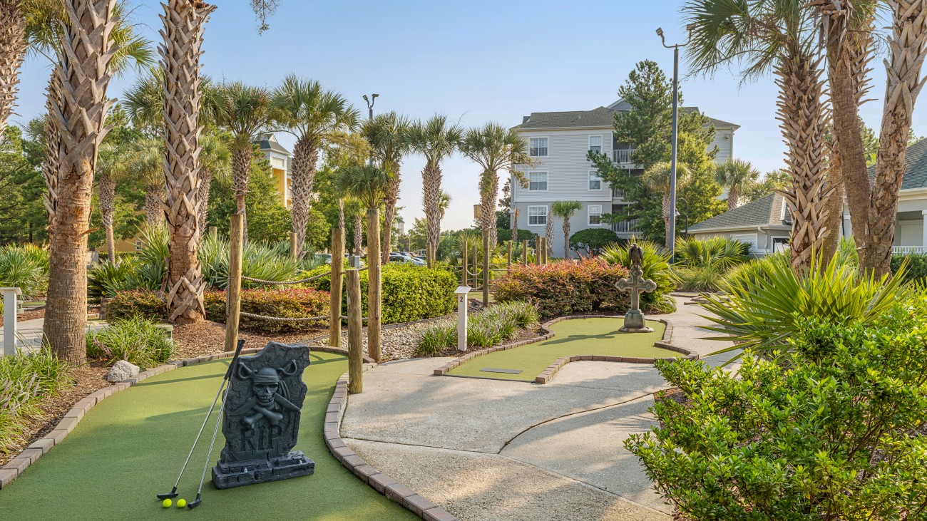 sbp-amenities-miniature-golf-main