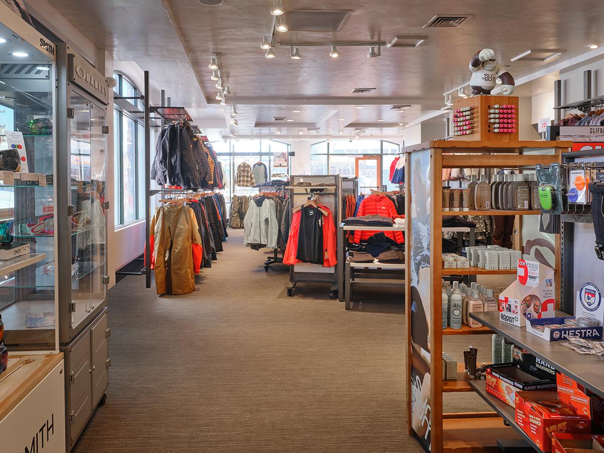 Ski & Sport Retail