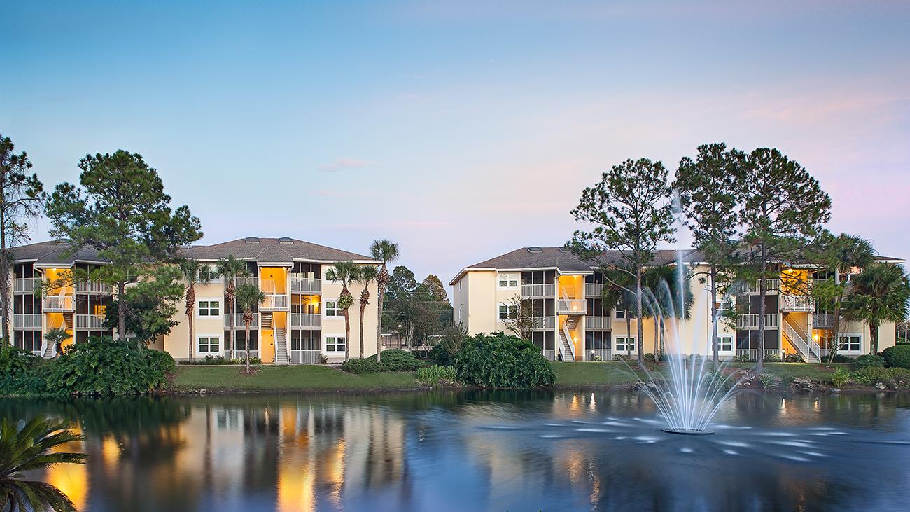 Spa and Palms Exterior