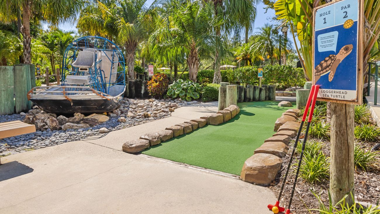 svr-amenities-animal-trax-mini-golf-main