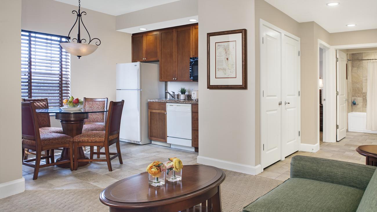 Dining and Kitchenette