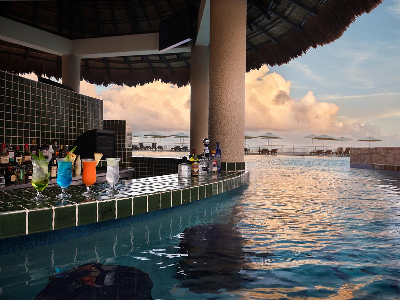 Duna Pool Bar