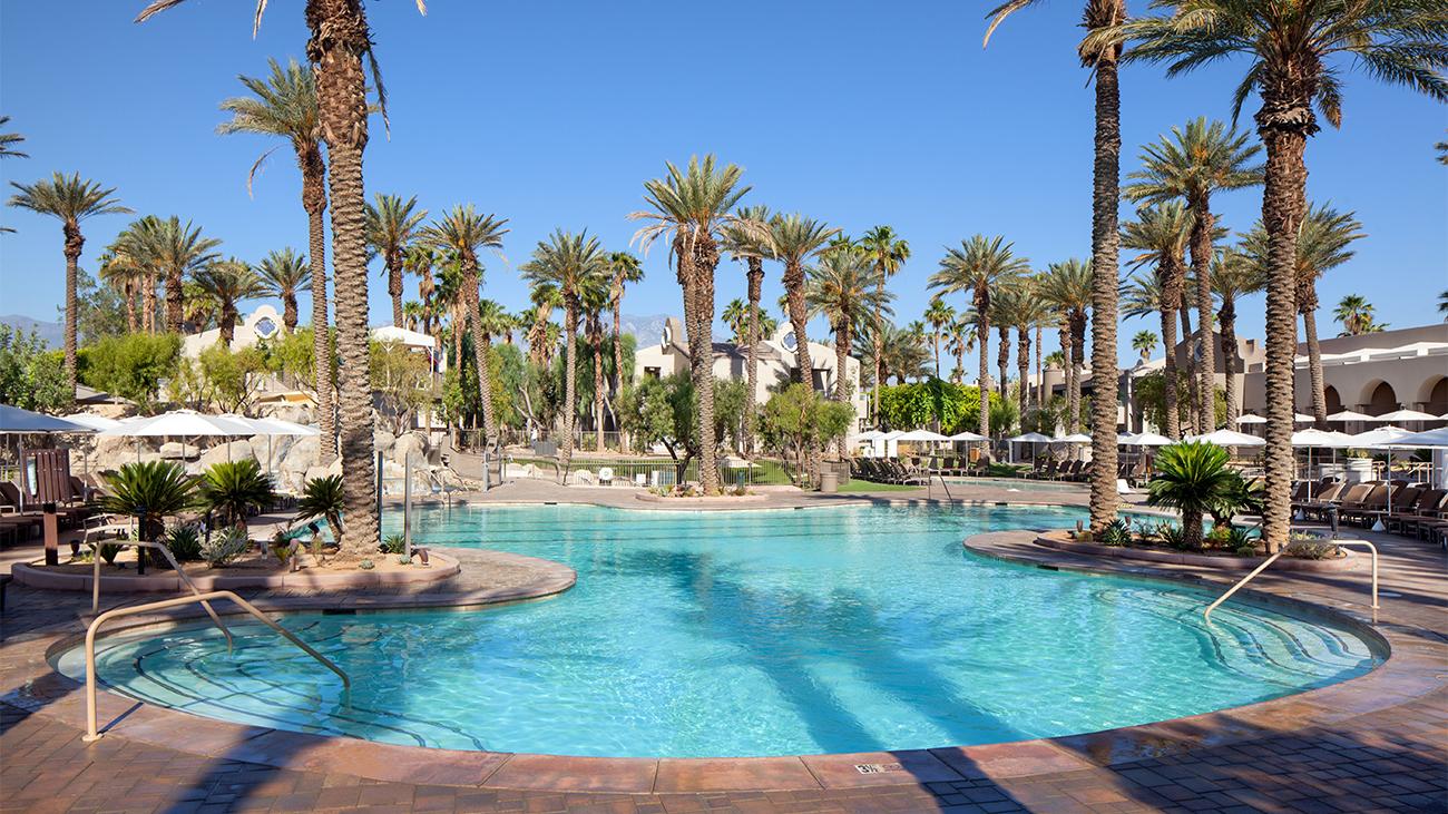 Paradise Pool
