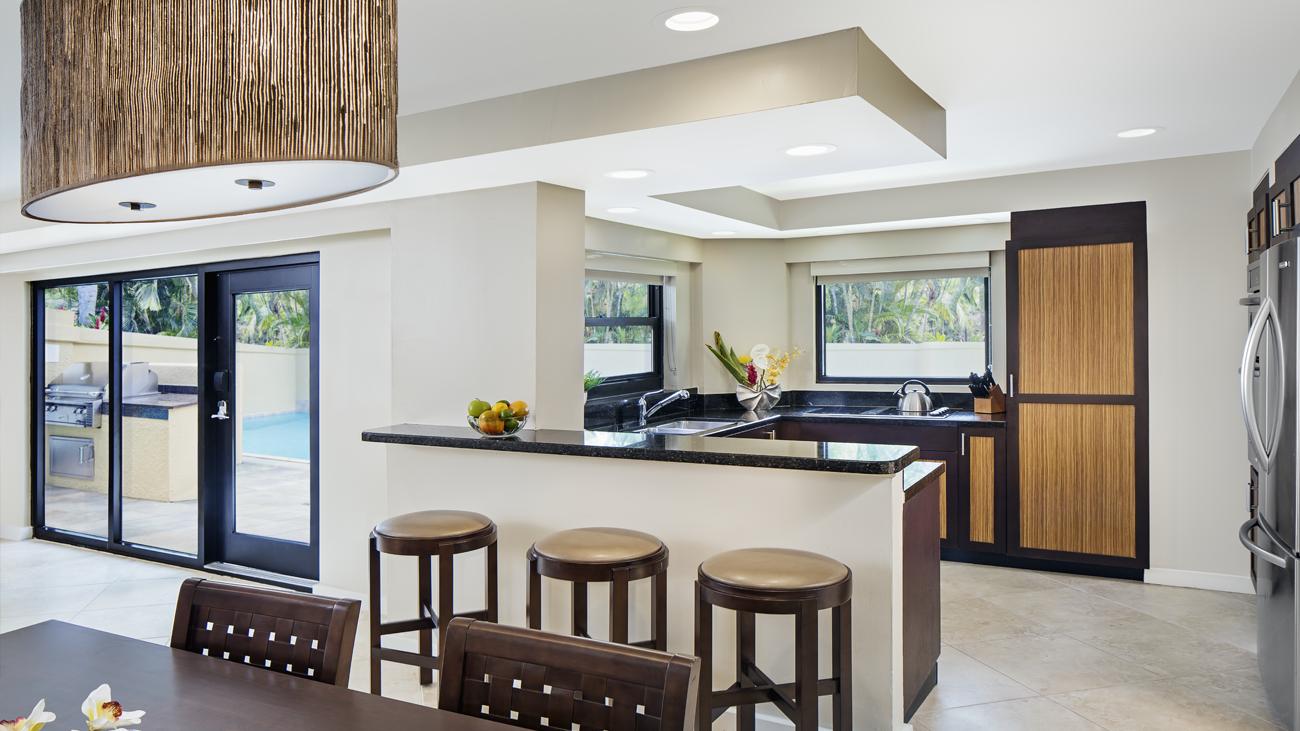 Dining, Kitchen and Pool