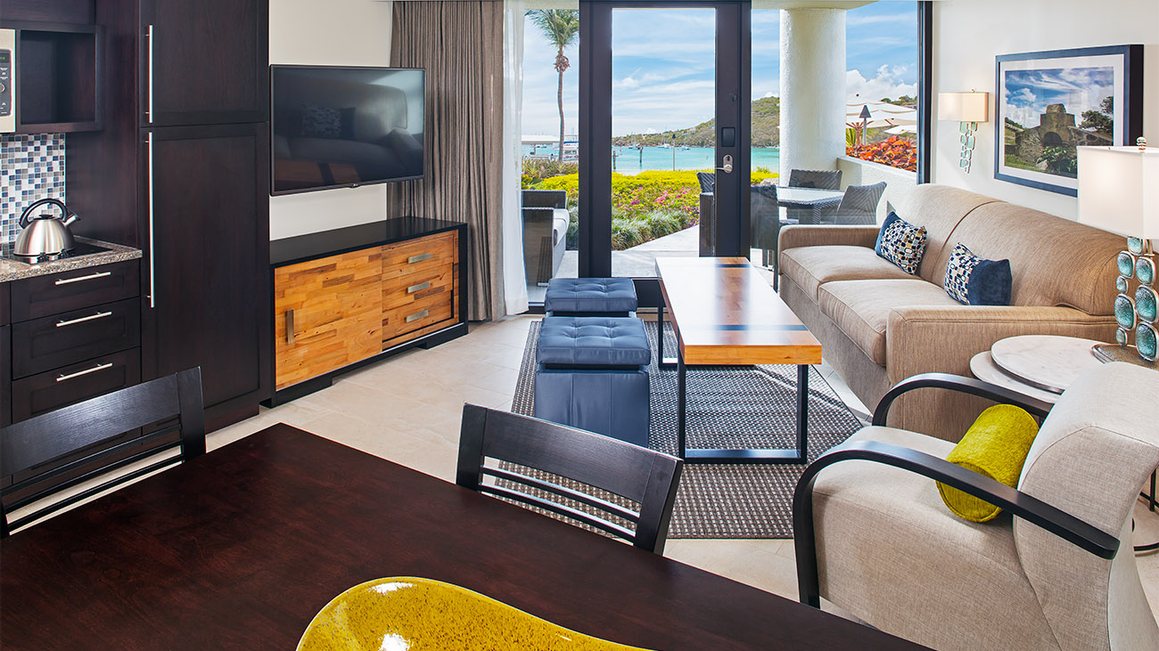 wsj-coral-vista-two-and-three-bedroom-villa-living-area-interior-photo