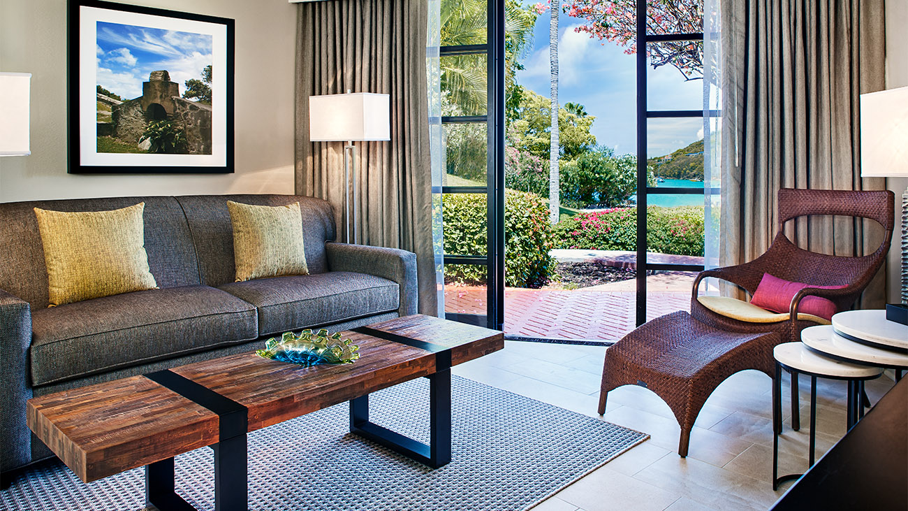 wsj-coral-vista-studio-and-three-bedroom-villa-living-area-interior-photo